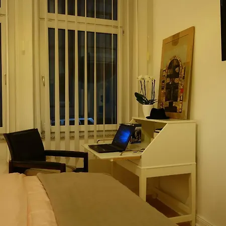 Nettes, Gemuetliches ヴッパータール